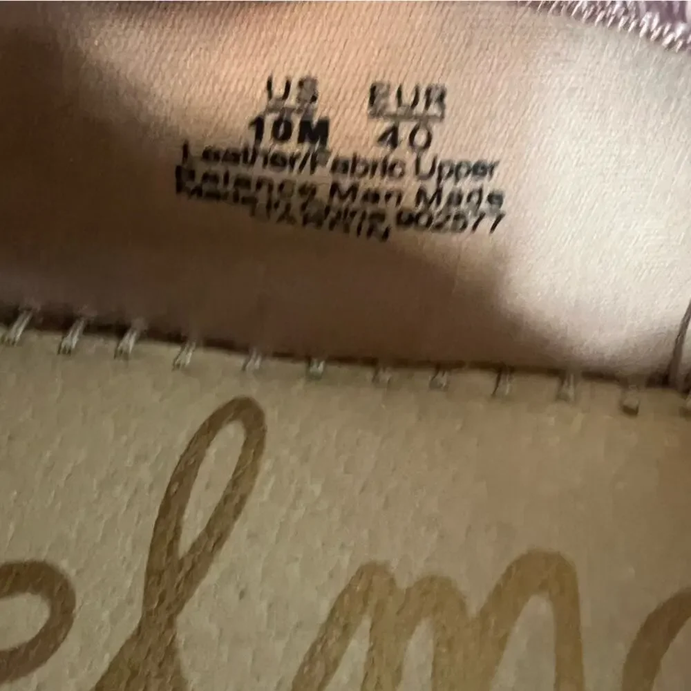 Sam Edelman excellent